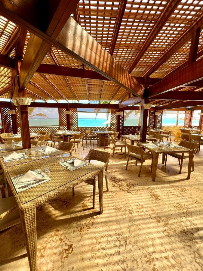Vik Hotel Cayena Beach All Inclusive ปุนตากานา ภายนอก รูปภาพ