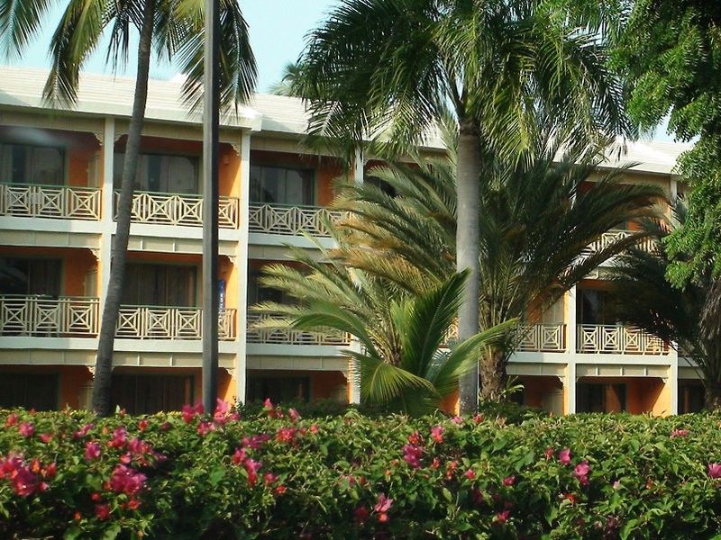 Vik Hotel Cayena Beach All Inclusive ปุนตากานา ภายนอก รูปภาพ